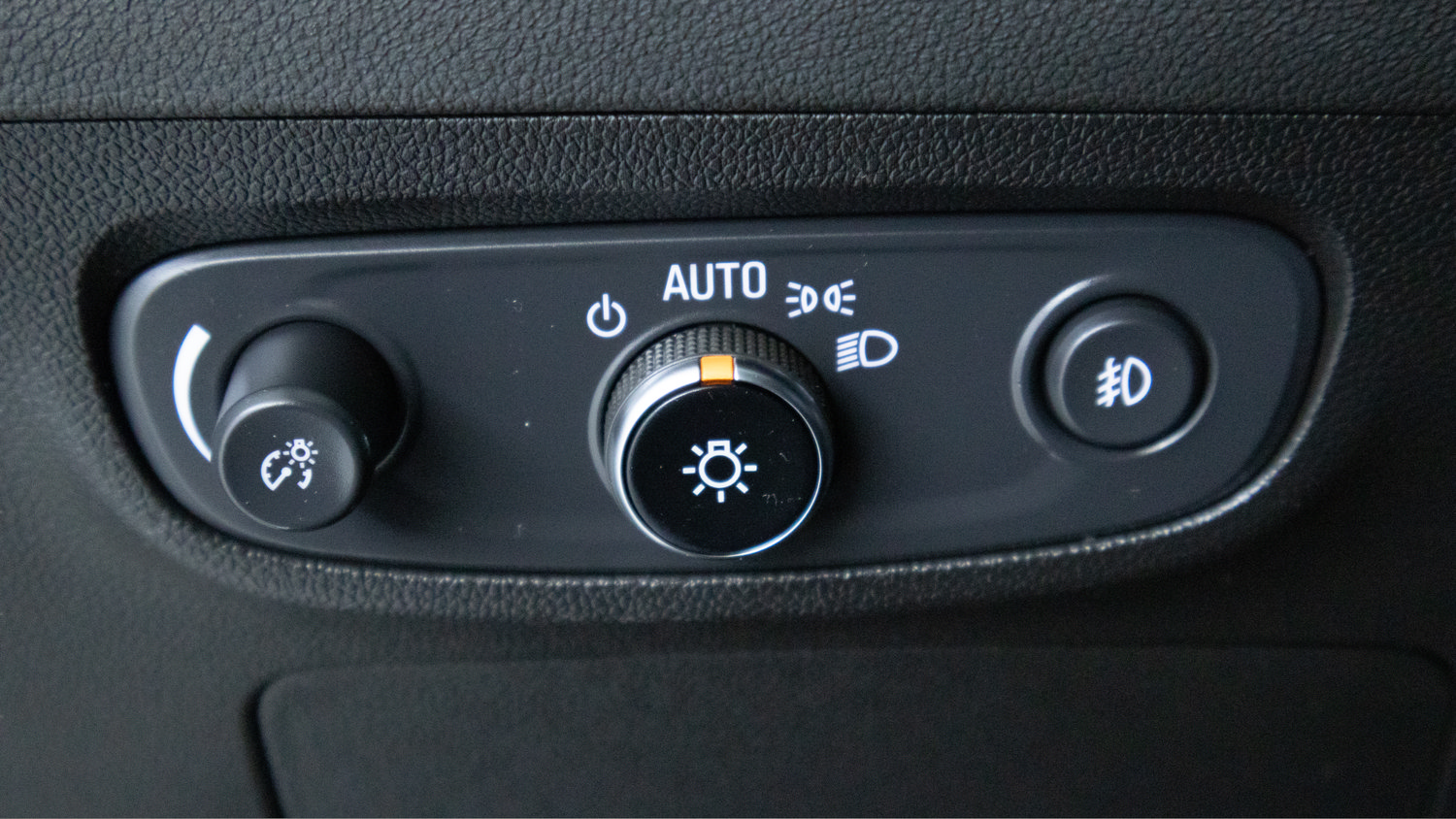 Certified 2023 Buick Encore GX Select FWD image 24