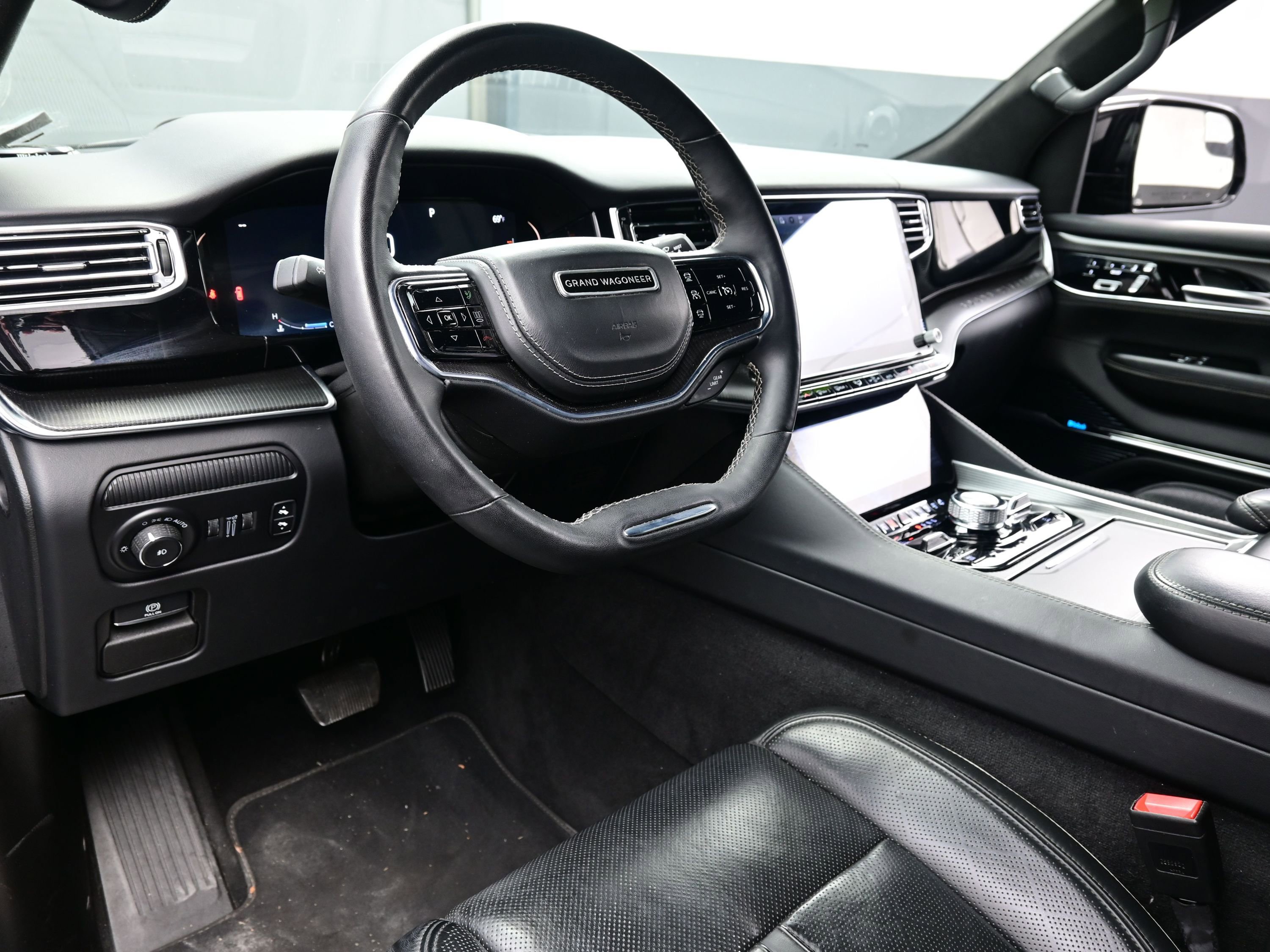 Used 2024 Jeep Grand Wagoneer L Series II w/ Quick Order Packagew 28T image 14