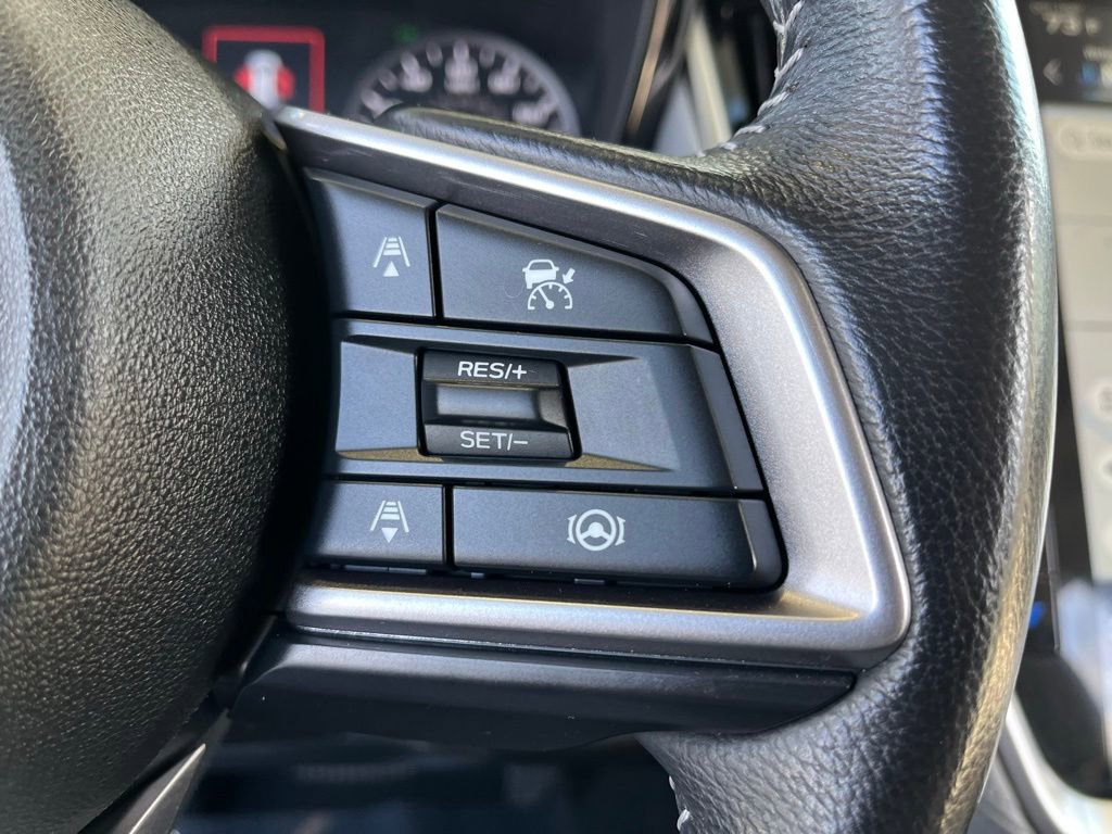 Used 2023 Subaru Outback Premium image 11