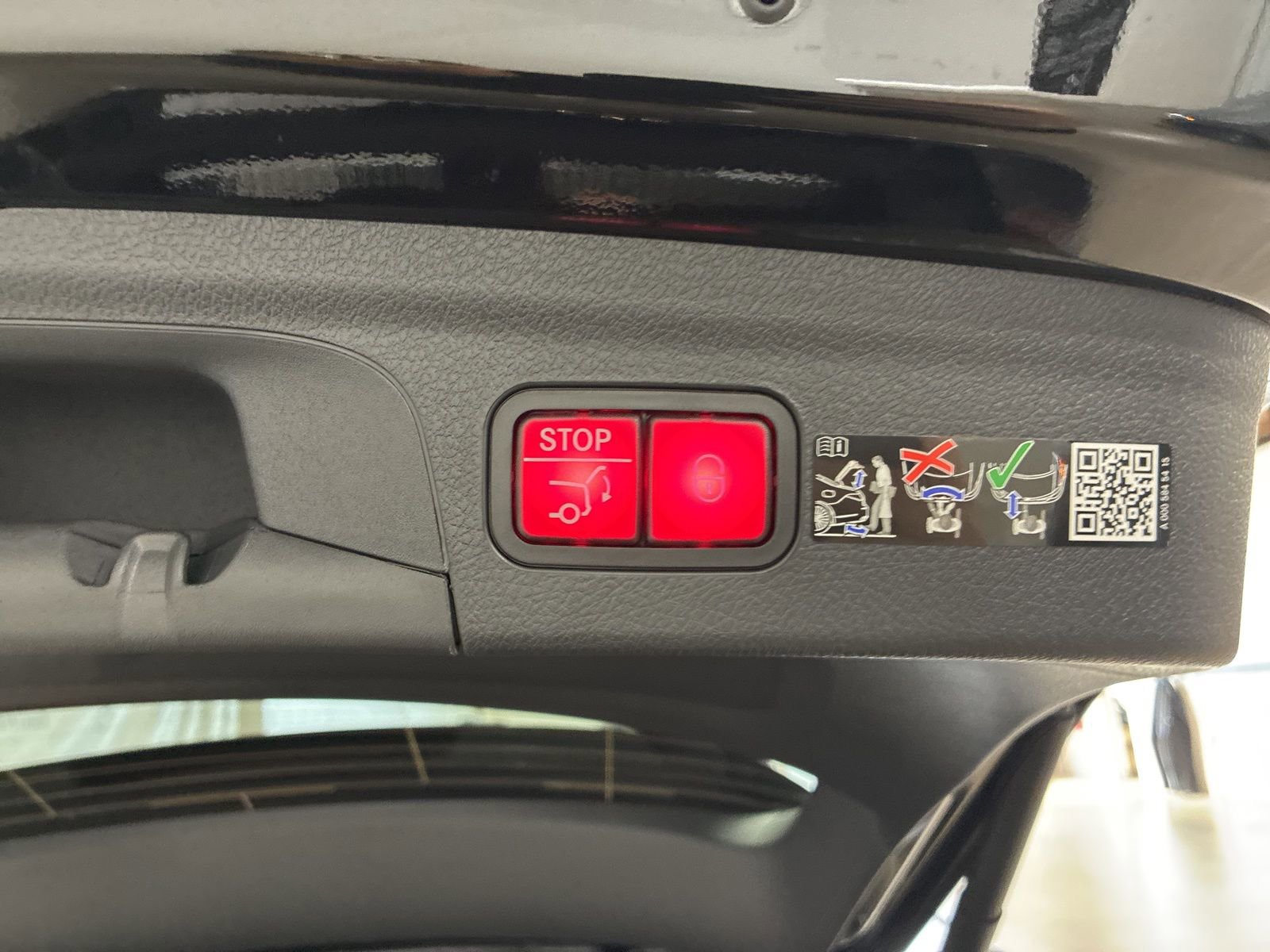 New 2026 Mercedes-Benz GLE 53 AMG 4MATIC image 6