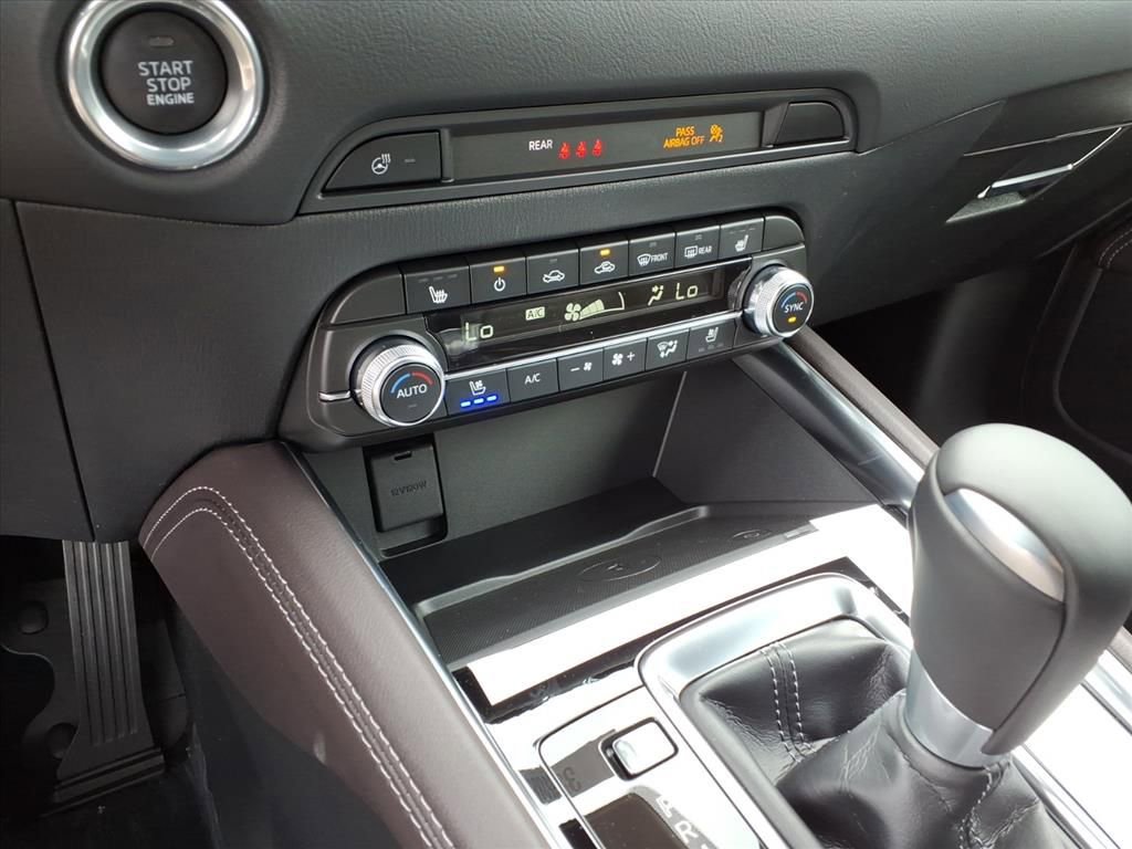 New 2025 MAZDA CX-5 Signature image 17