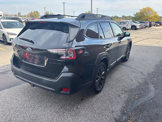 Used 2024 Subaru Outback Onyx Edition AWD/4WD image 3