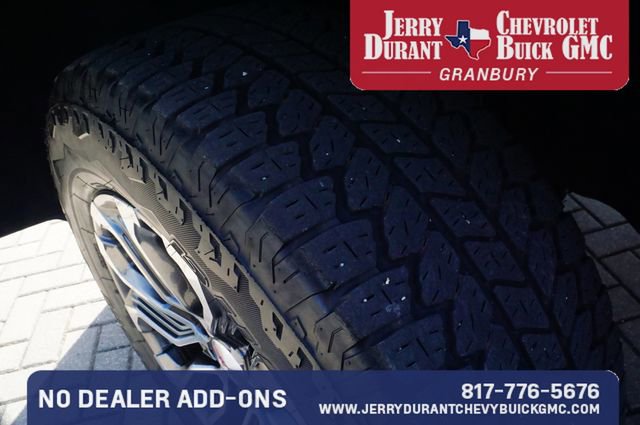 Used 2024 GMC Canyon Denali AWD/4WD image 8