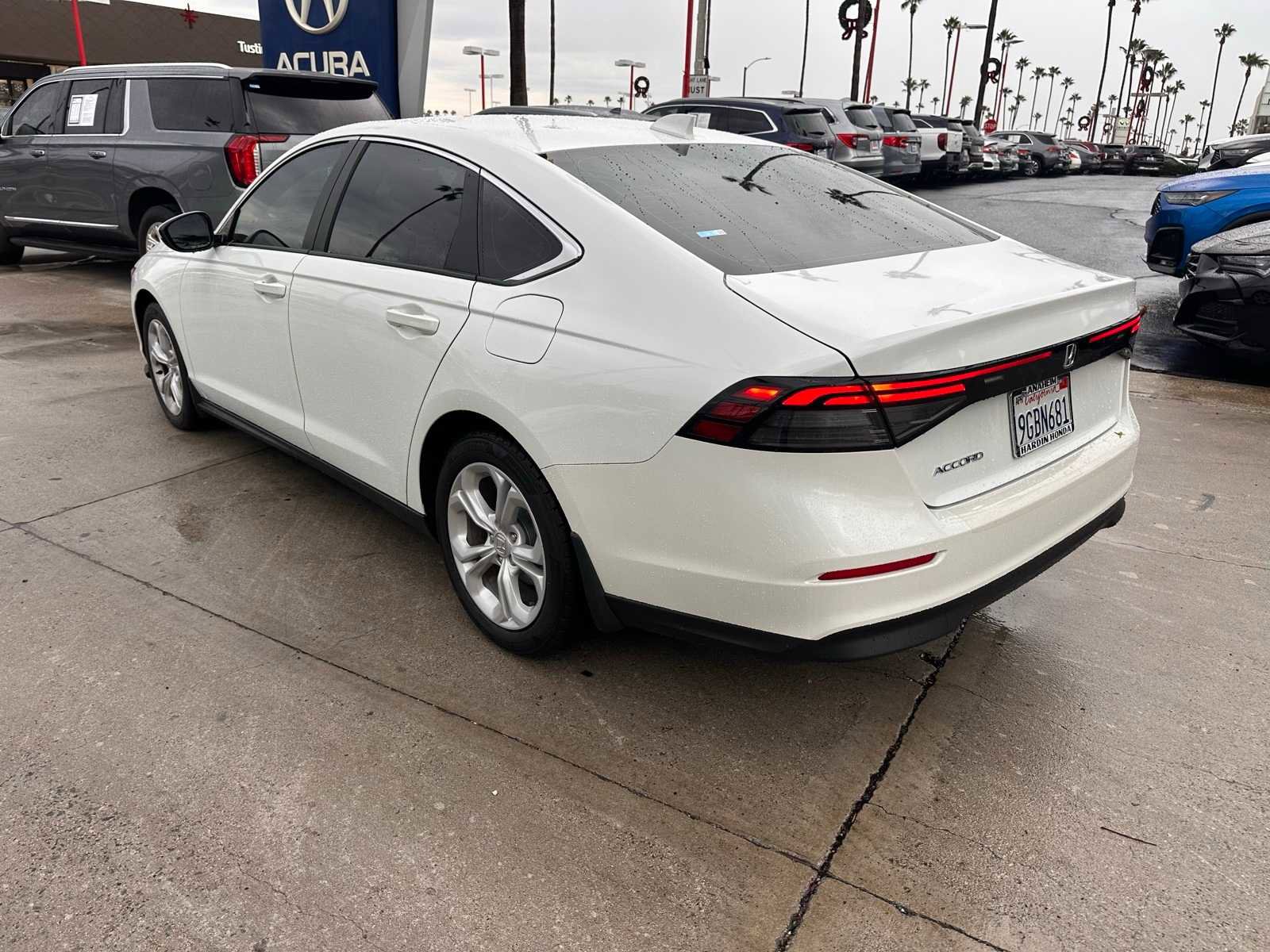 Used 2023 Honda Accord LX image 3