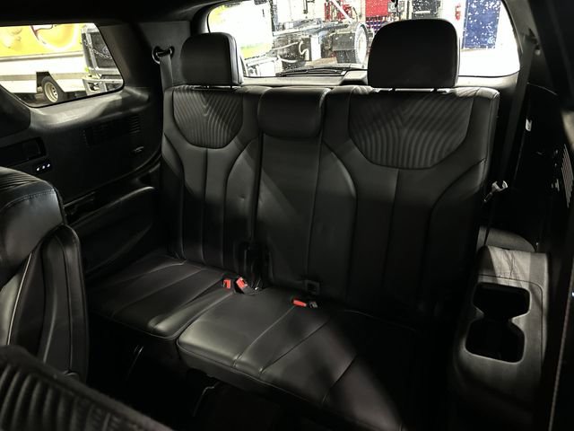 Used 2024 Hyundai Palisade Calligraphy FWD image 30