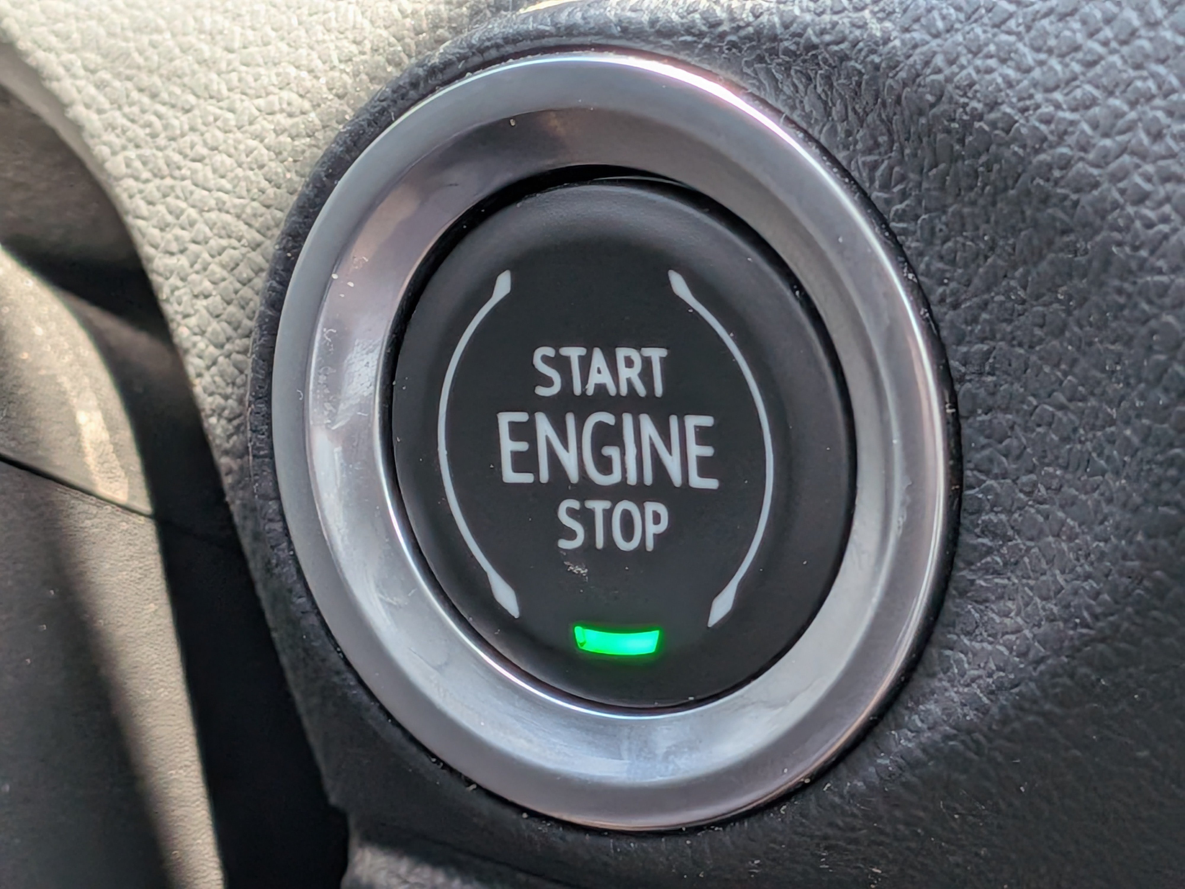Certified 2021 Buick Encore GX Select FWD image 30