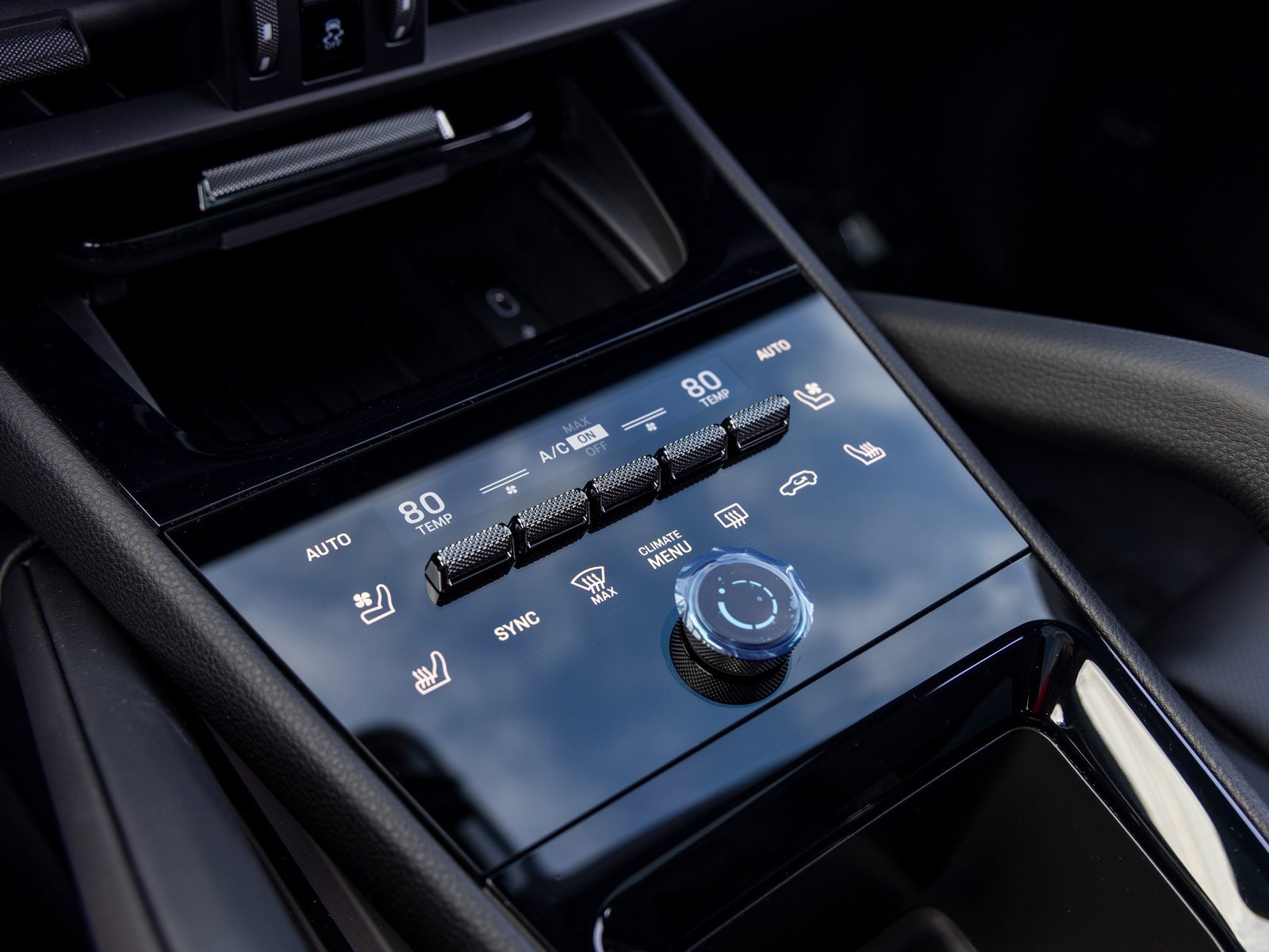 New 2026 Porsche Cayenne Coupe image 36