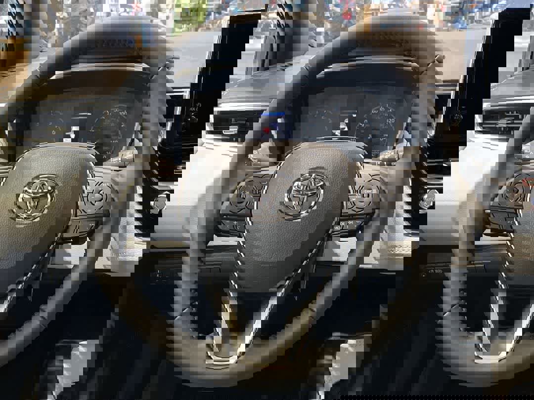 New 2026 Toyota Corolla SE image 17