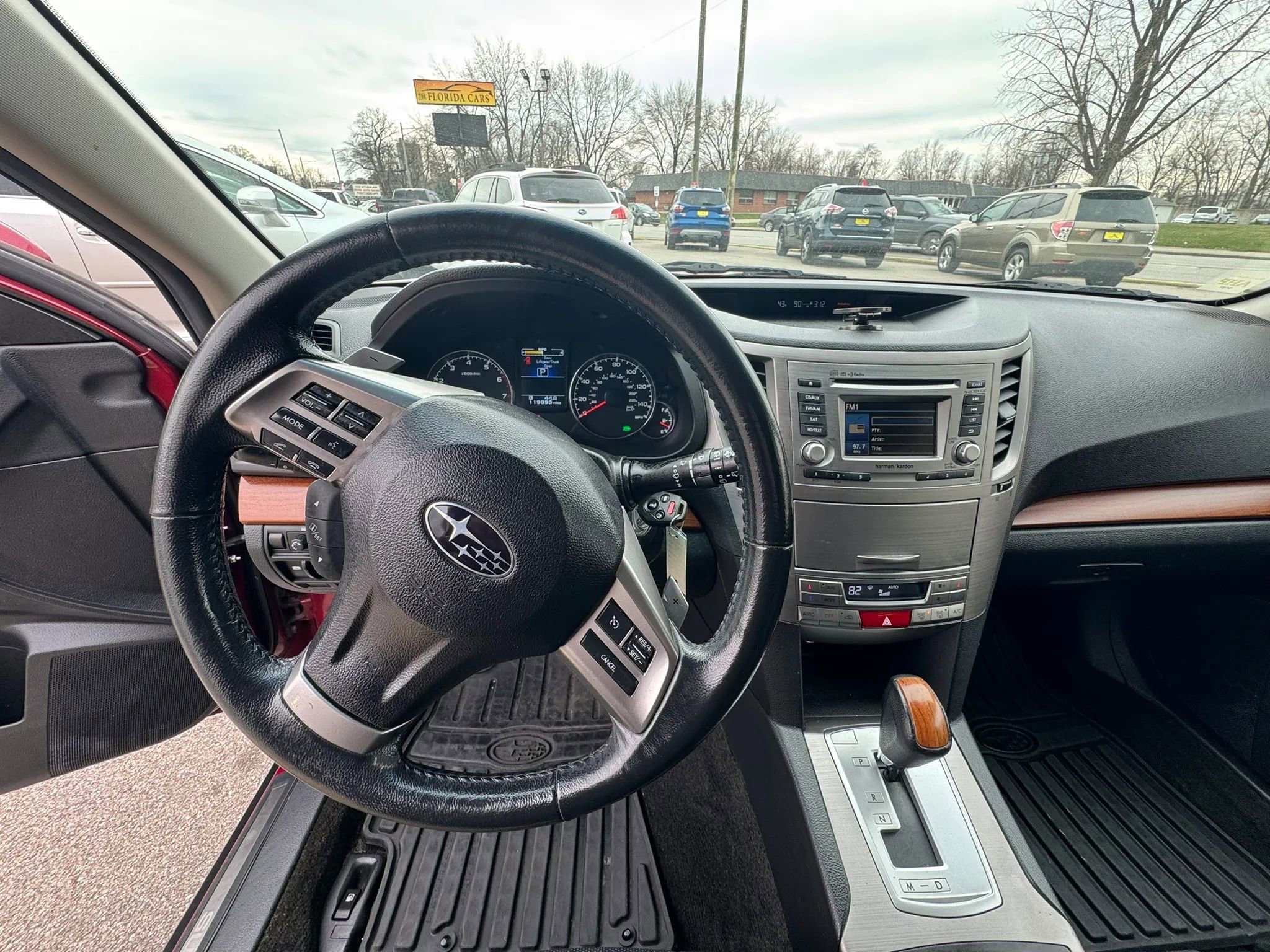 Used 2014 Subaru Outback 2.5i Limited w/ Moonroof Package AWD/4WD image 17