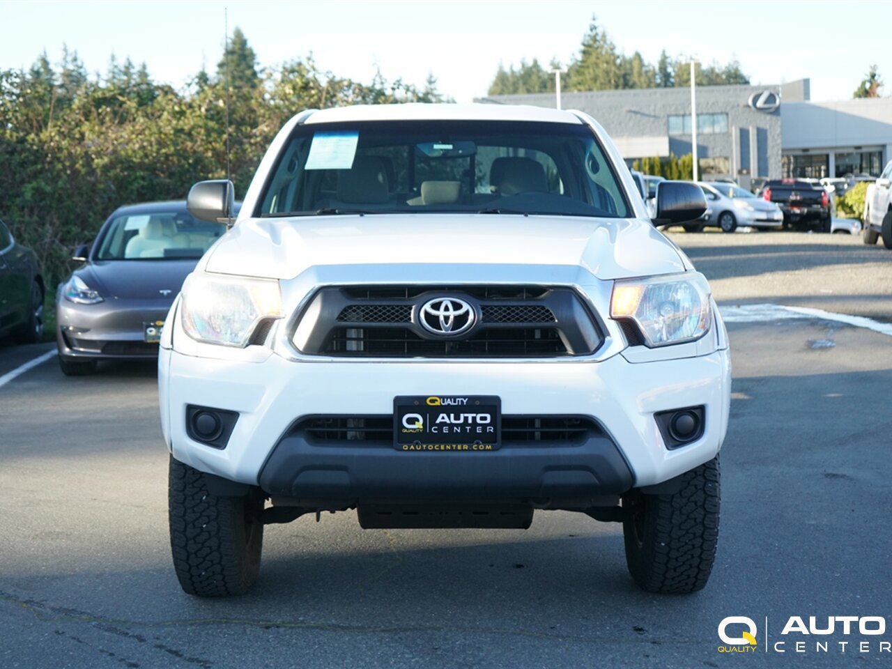 Used 2015 Toyota Tacoma 4x4 Double Cab image 2