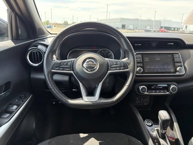 Used 2020 Nissan Kicks SR FWD image 26