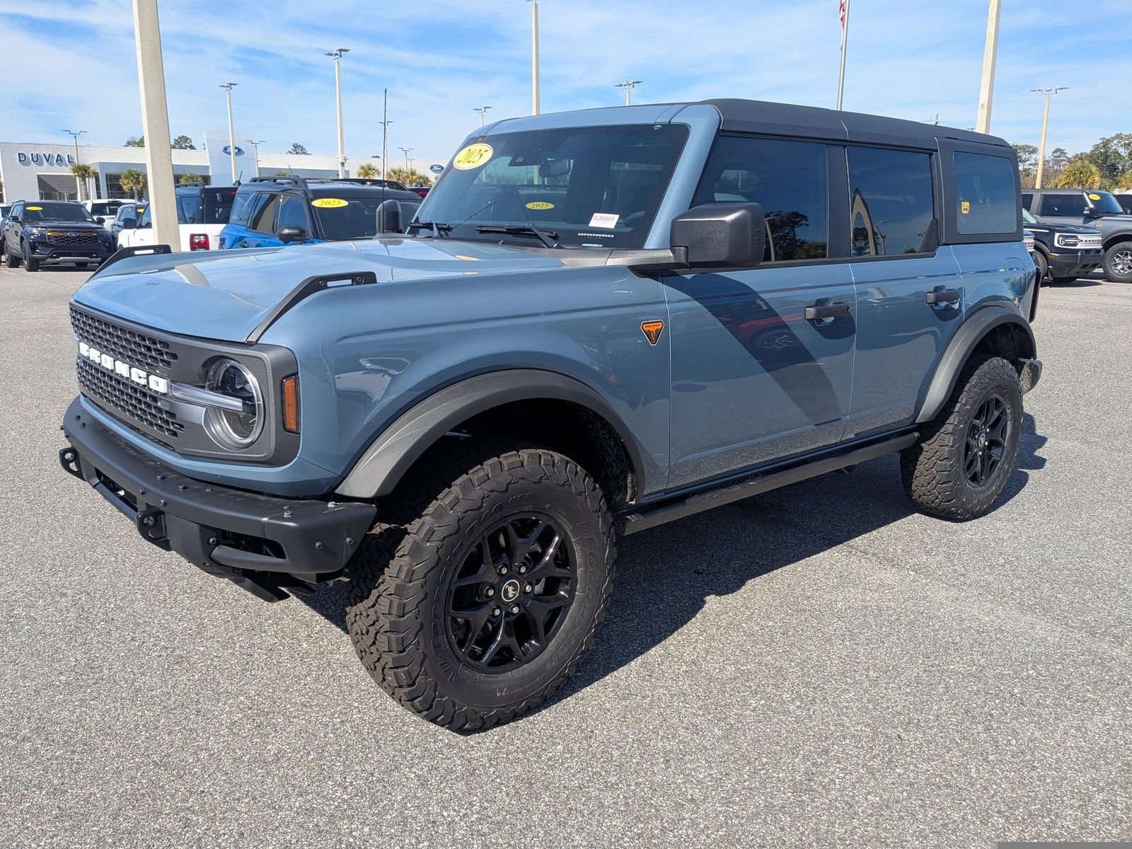 New 2025 Ford Bronco Badlands AWD/4WD image 8