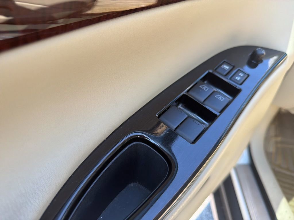 Used 2015 INFINITI QX50 Journey w/ Premium Package image 13