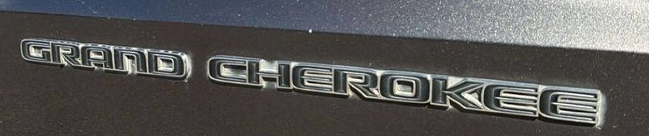 Used 2020 Jeep Grand Cherokee Limited AWD/4WD image 21