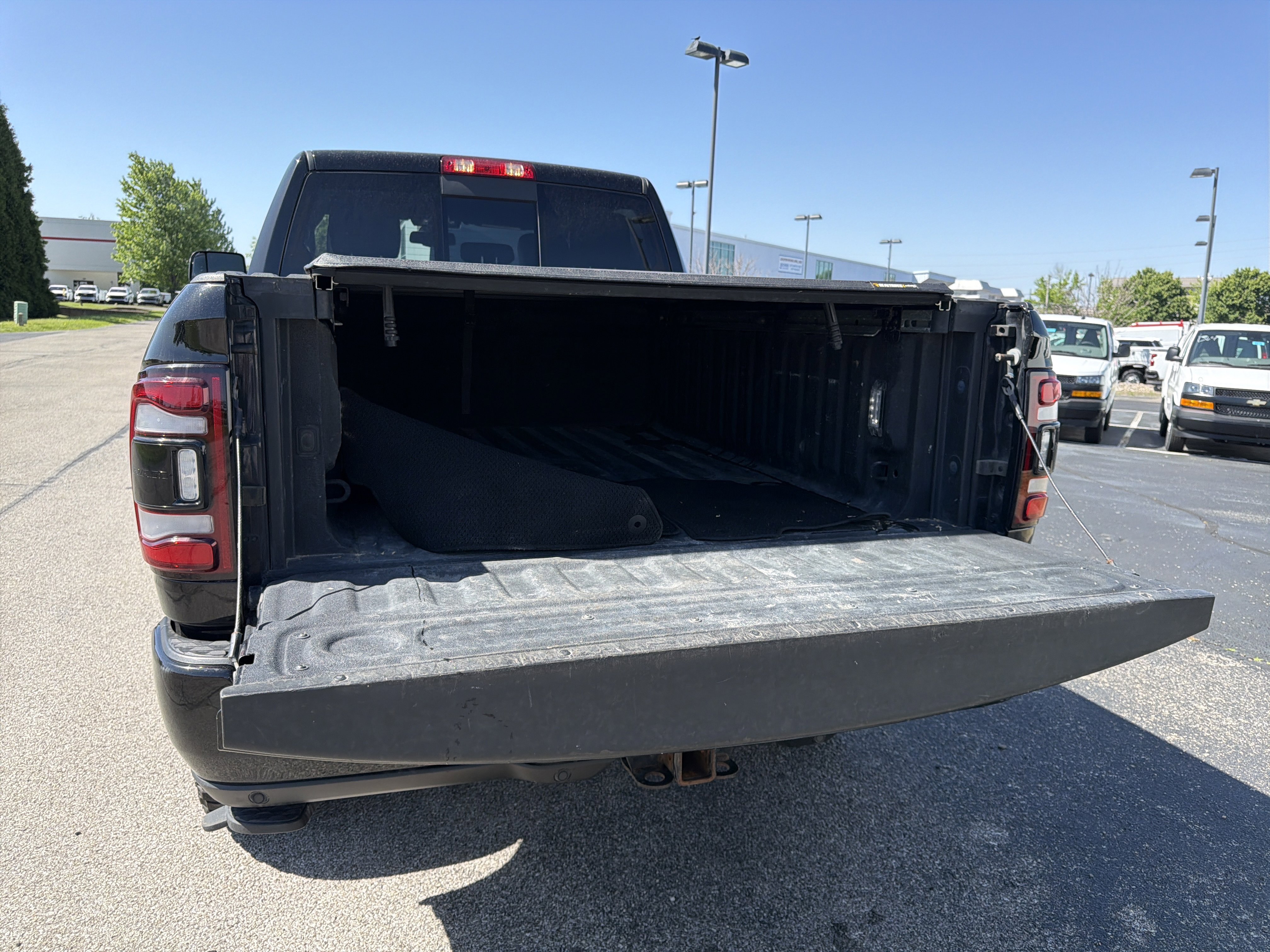 Used 2021 RAM 2500 Laramie AWD/4WD image 32