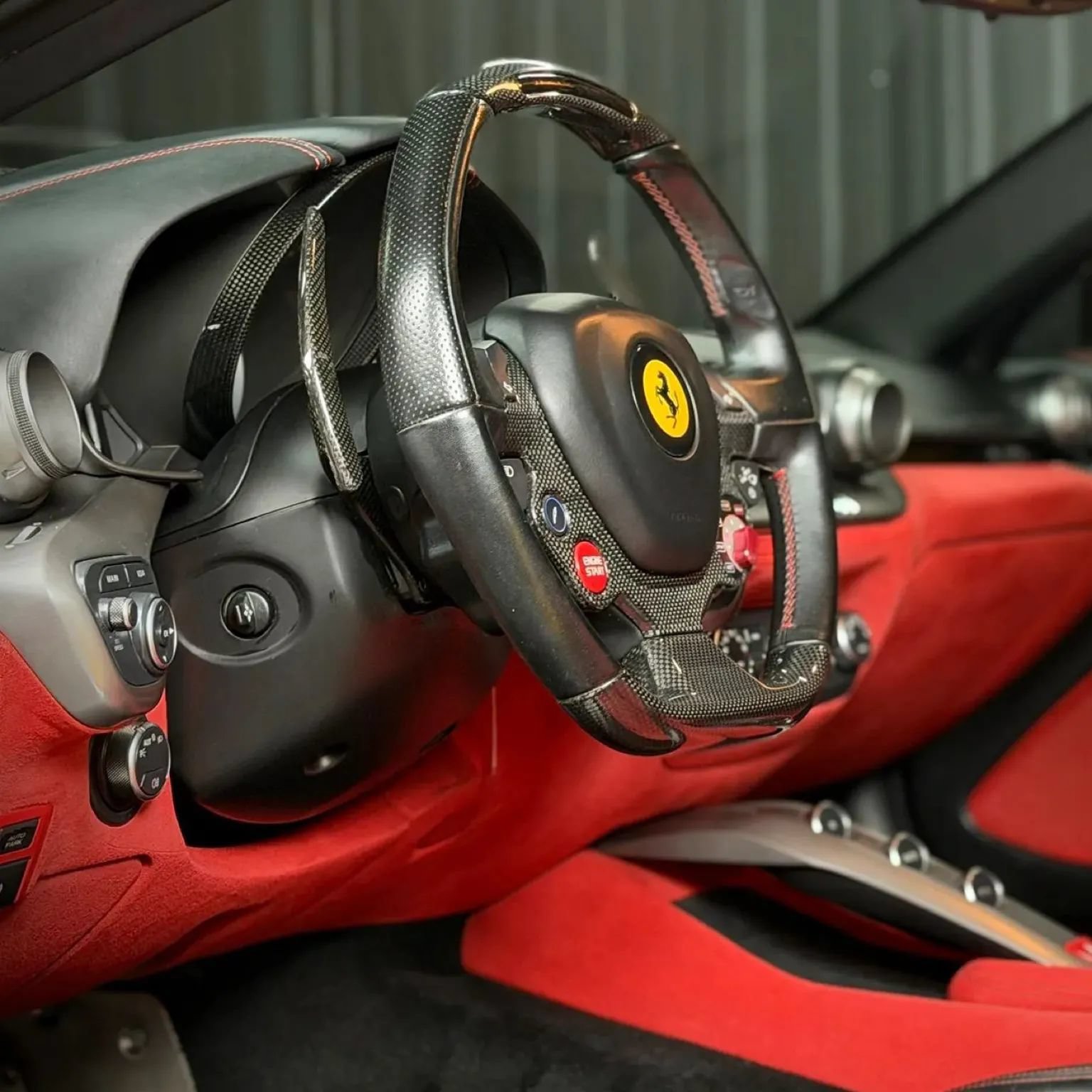 Used 2015 Ferrari F12 Berlinetta RWD image 34