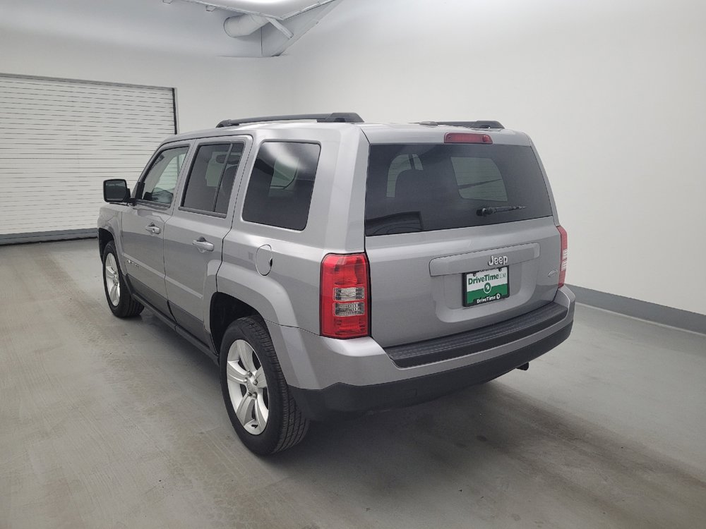 Used 2014 Jeep Patriot Latitude FWD image 5