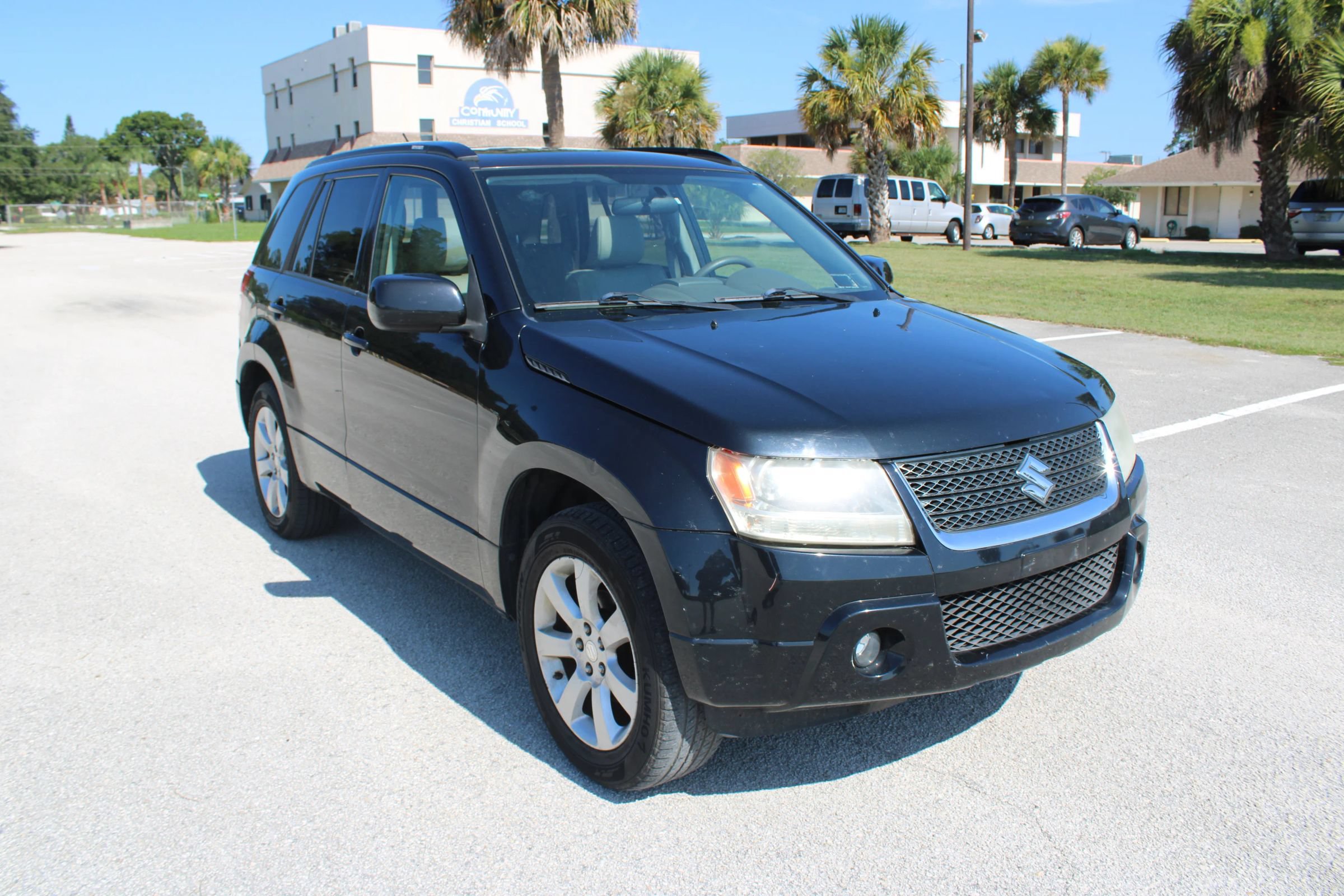 Used 2012 Suzuki Grand Vitara Limited AWD/4WD image 18