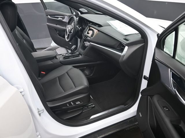 Certified 2025 Cadillac XT5 Premium Luxury image 17