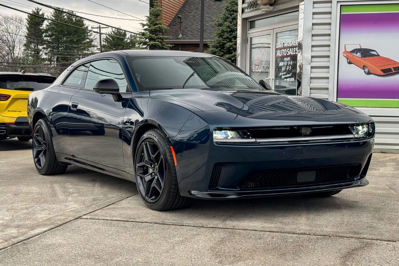 Used 2024 Dodge Charger R/T w/ Plus Group image 1