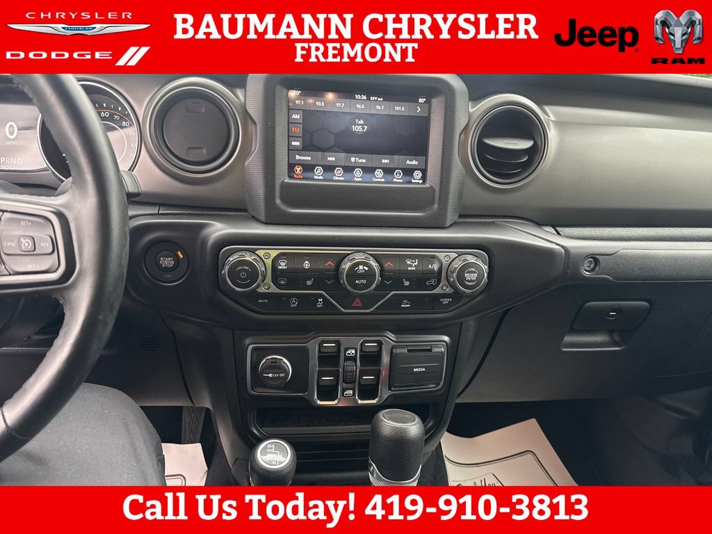 Used 2022 Jeep Gladiator Sport AWD/4WD image 25