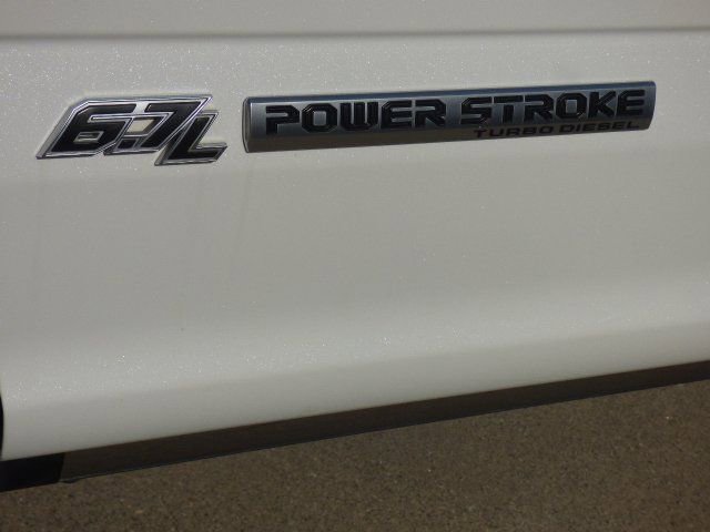 Used 2022 Ford F450 Limited w/ FX4 Off-Road Package image 12