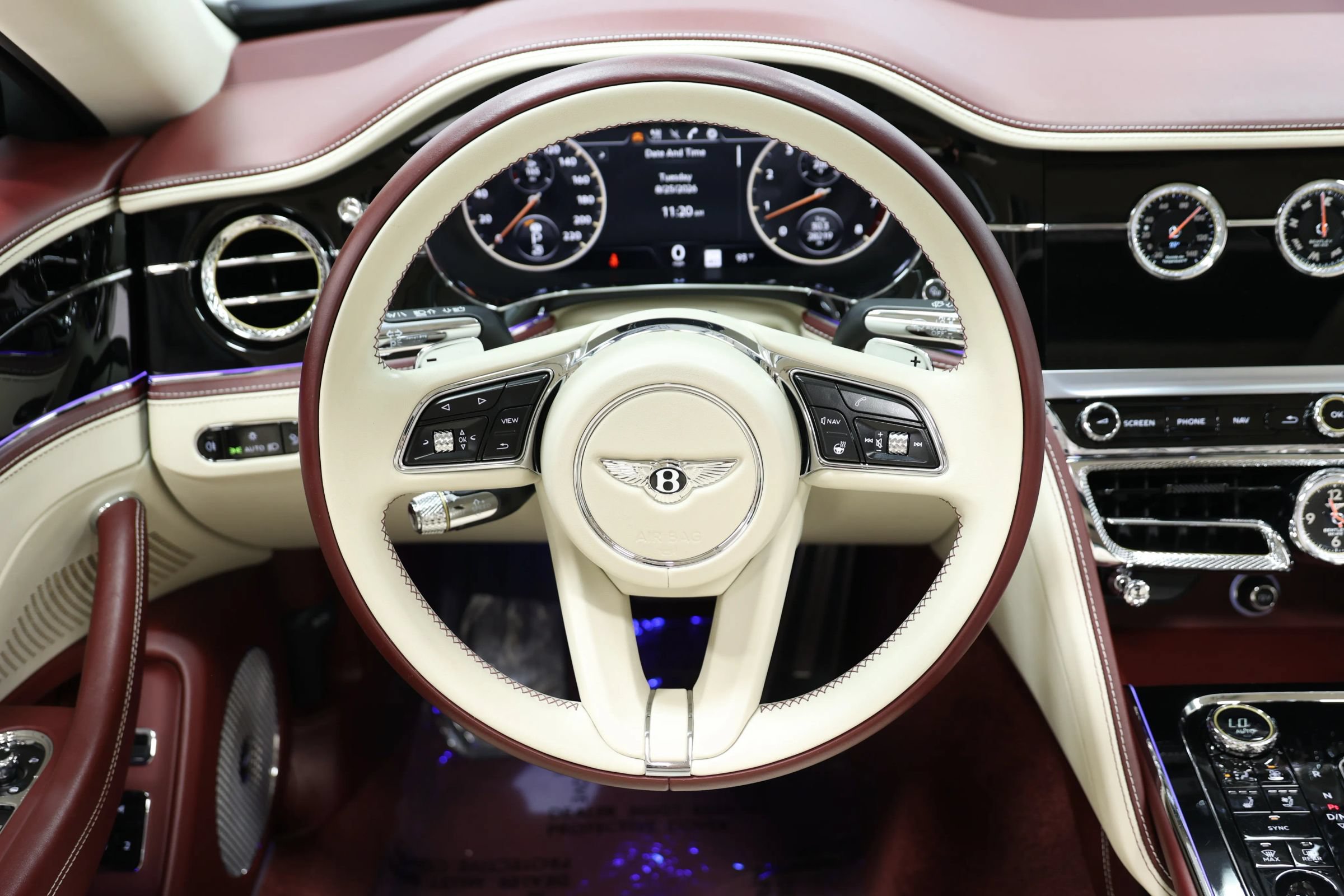 Used 2022 Bentley Flying Spur W12 AWD/4WD image 34