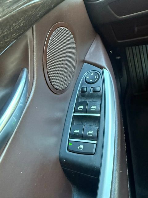 Used 2015 BMW 535i Gran Turismo image 16