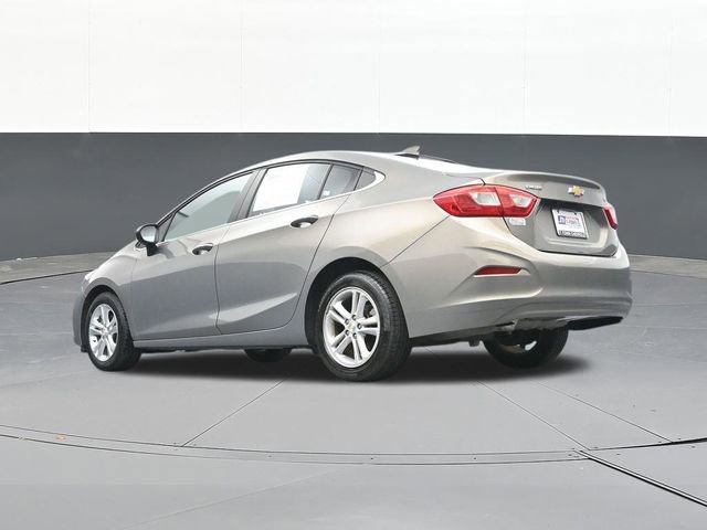 Used 2017 Chevrolet Cruze LT w/ Convenience Package FWD image 48