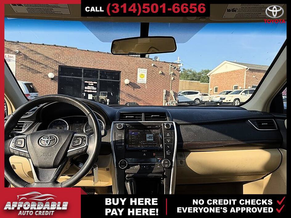 Used 2016 Toyota Camry XLE FWD image 12