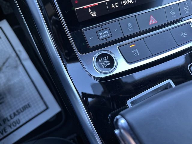 Used 2025 Audi Q7 3.0T Premium Plus image 17