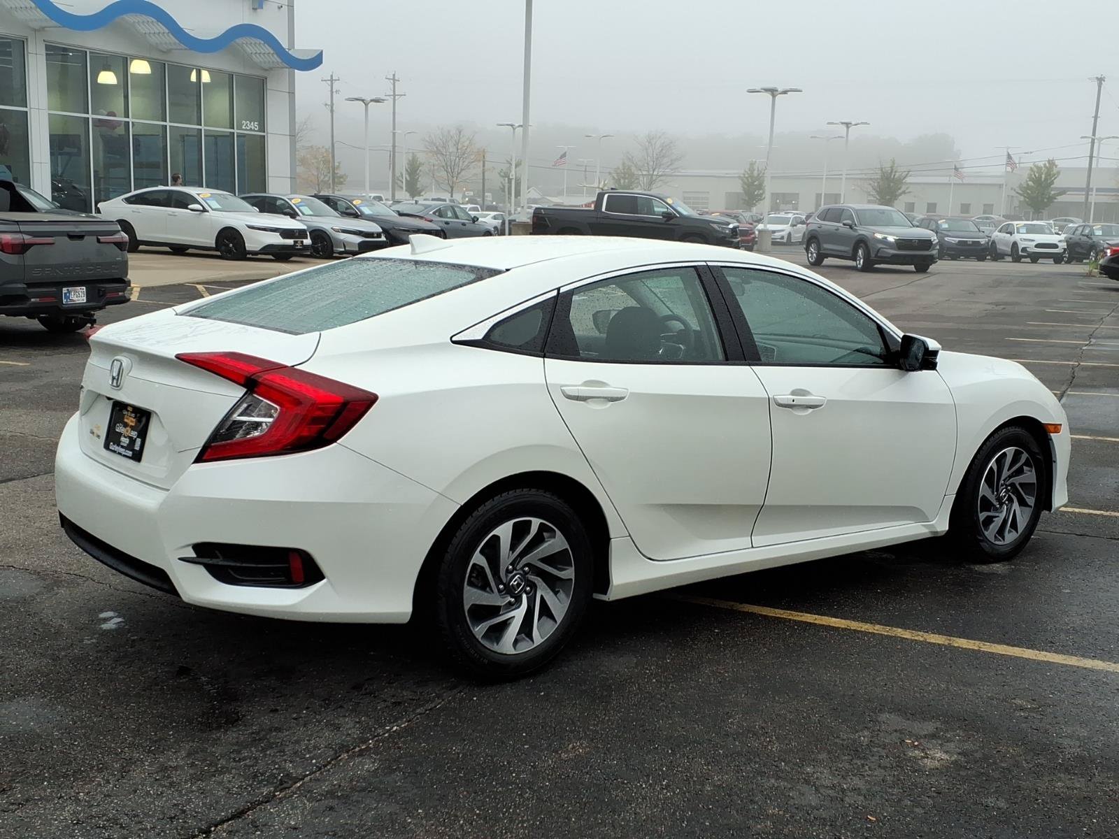Used 2018 Honda Civic EX image 12