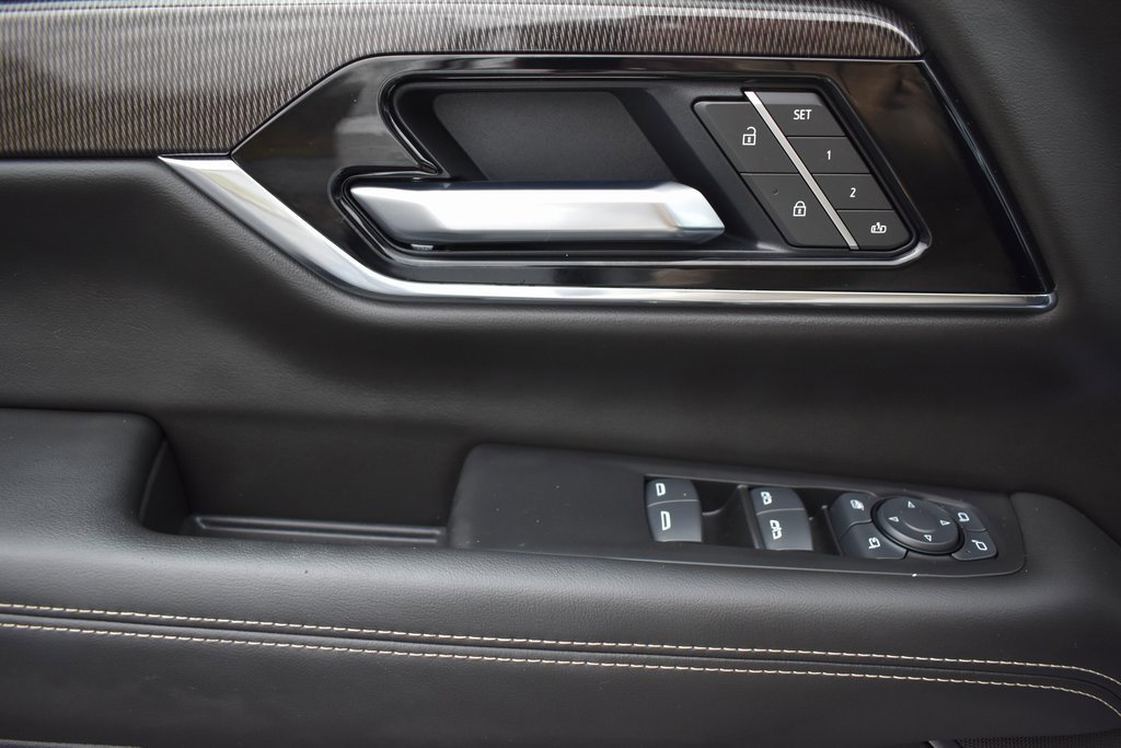 Certified 2025 GMC Yukon Elevation image 13