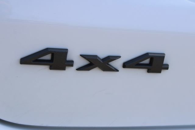 Used 2024 Jeep Compass Trailhawk AWD/4WD image 8