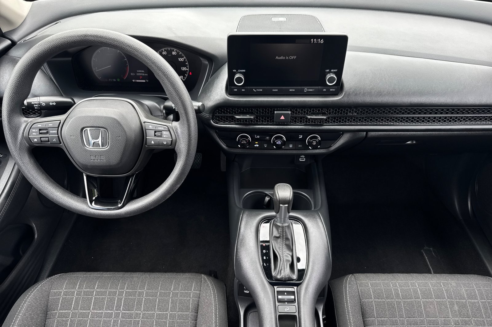 Certified 2025 Honda HR-V LX image 13