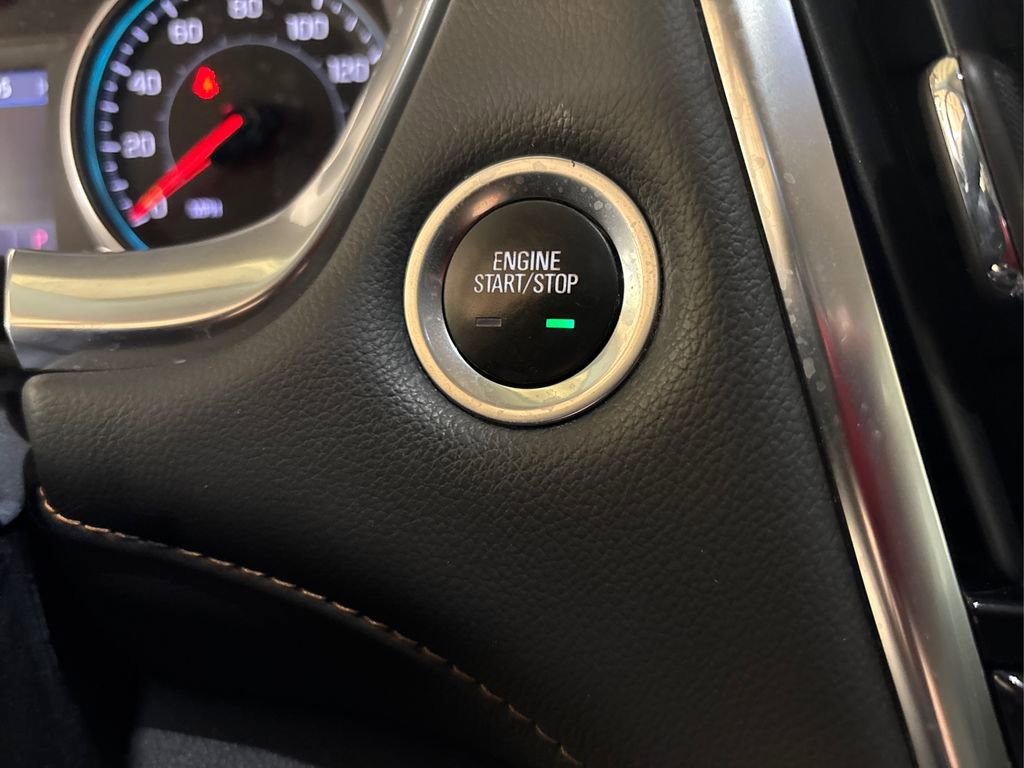 Used 2021 Chevrolet Traverse LT image 29