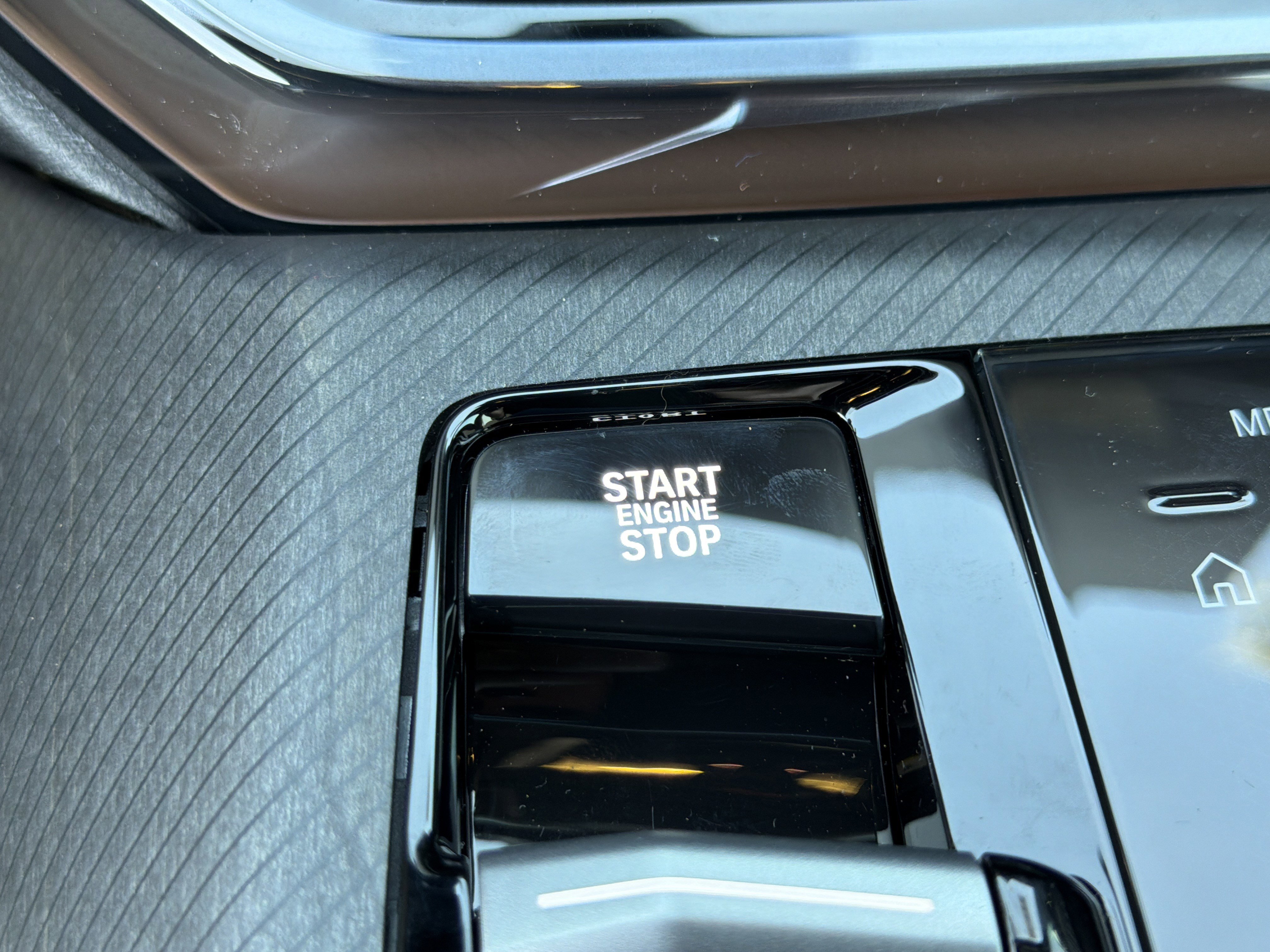 New 2026 BMW X3 xDrive30 w/ Convenience Package image 9