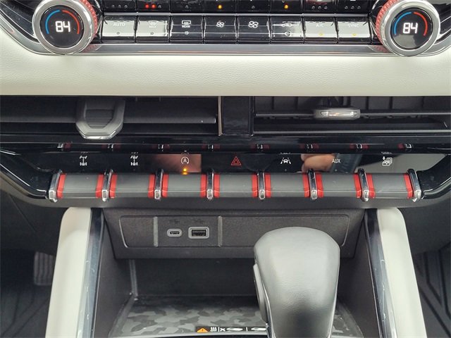 Used 2024 GMC Canyon AT4X image 21