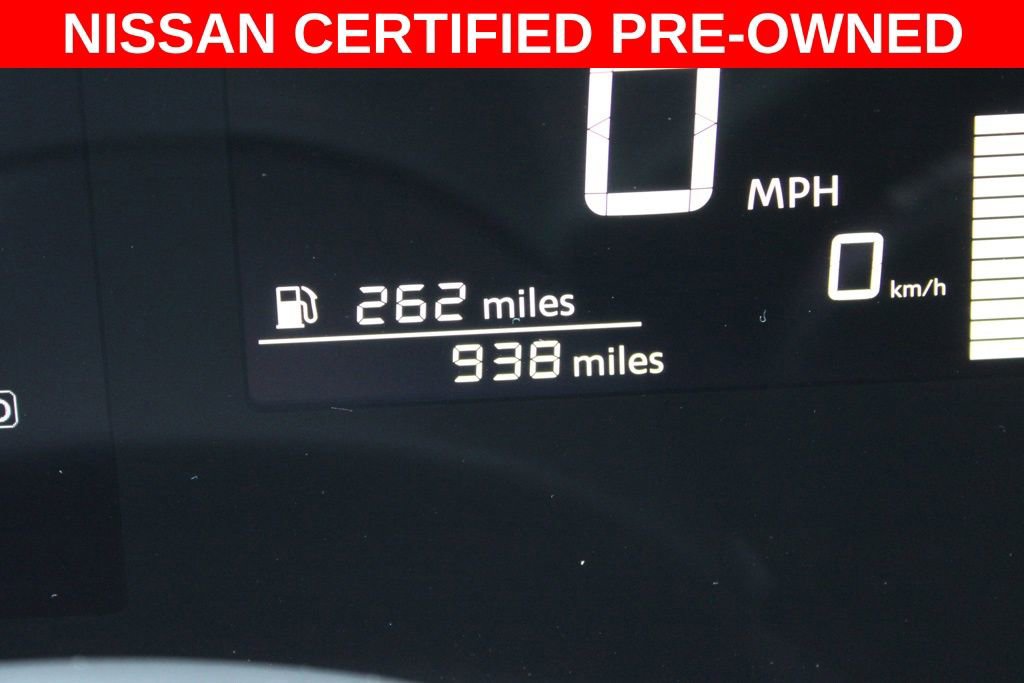 Certified 2025 Nissan Kicks SV image 33