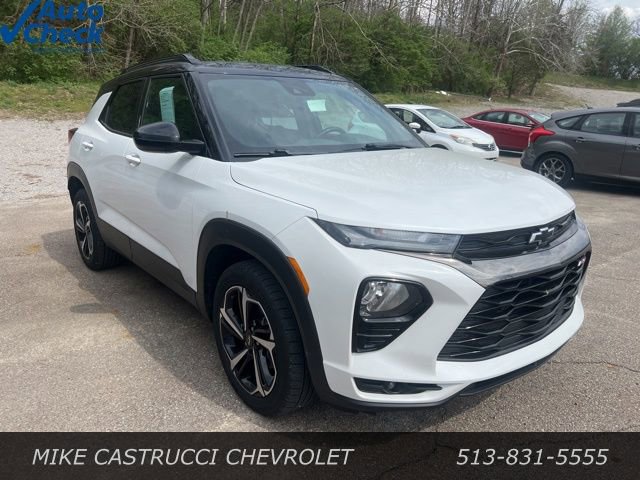 Used 2021 Chevrolet TrailBlazer RS w/ Technology Package image 2