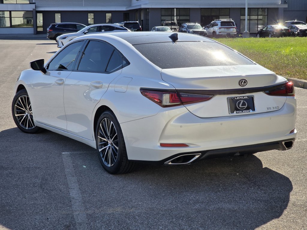 Certified 2023 Lexus ES 350 w/ Premium Package FWD image 9
