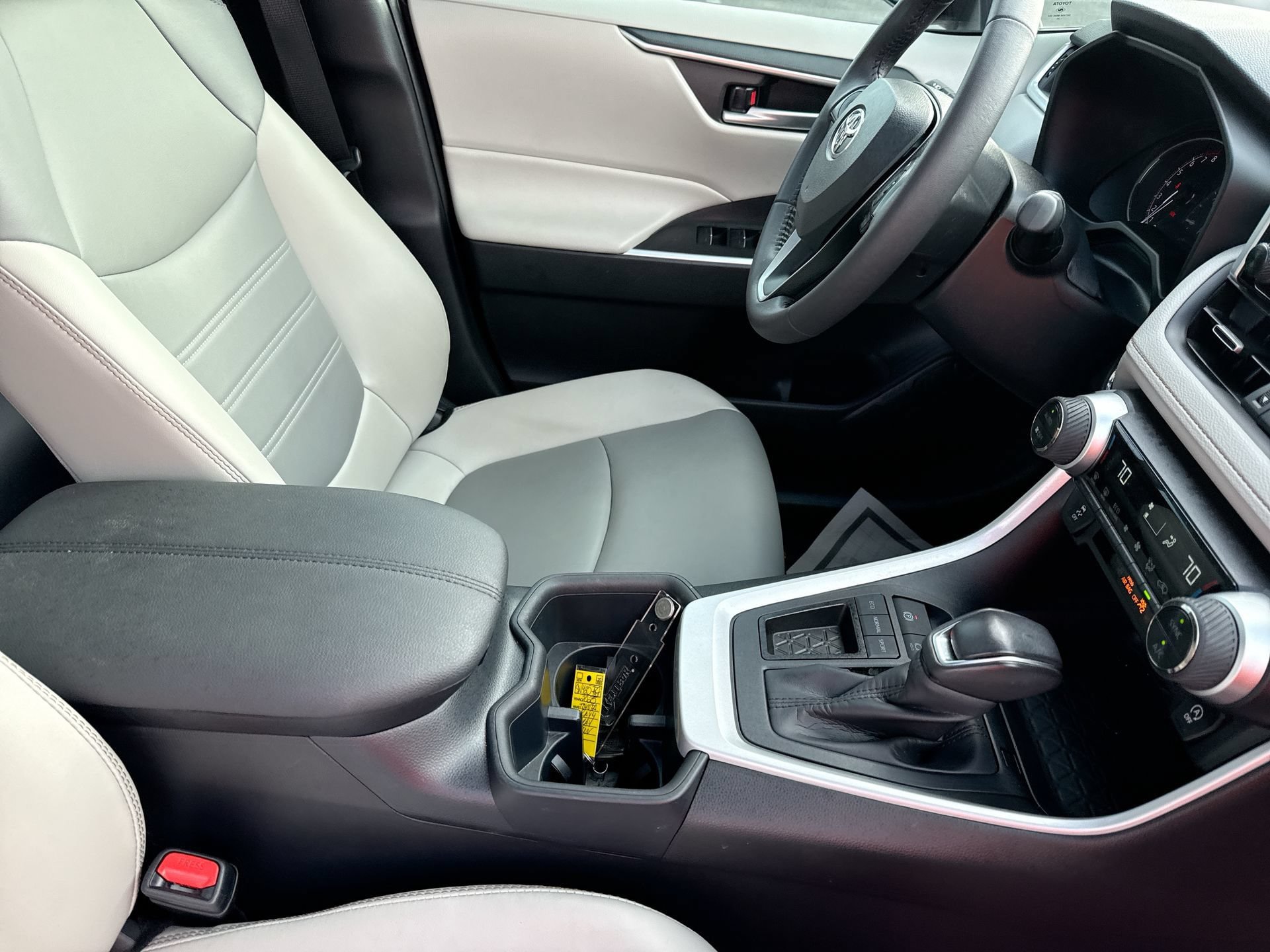 Certified 2025 Toyota RAV4 XLE Premium FWD image 23