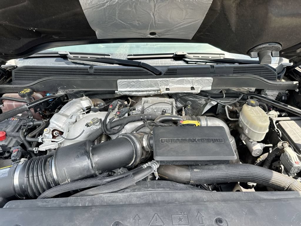 Used 2018 Chevrolet Silverado 2500 High Country w/ Duramax Plus Package AWD/4WD image 26