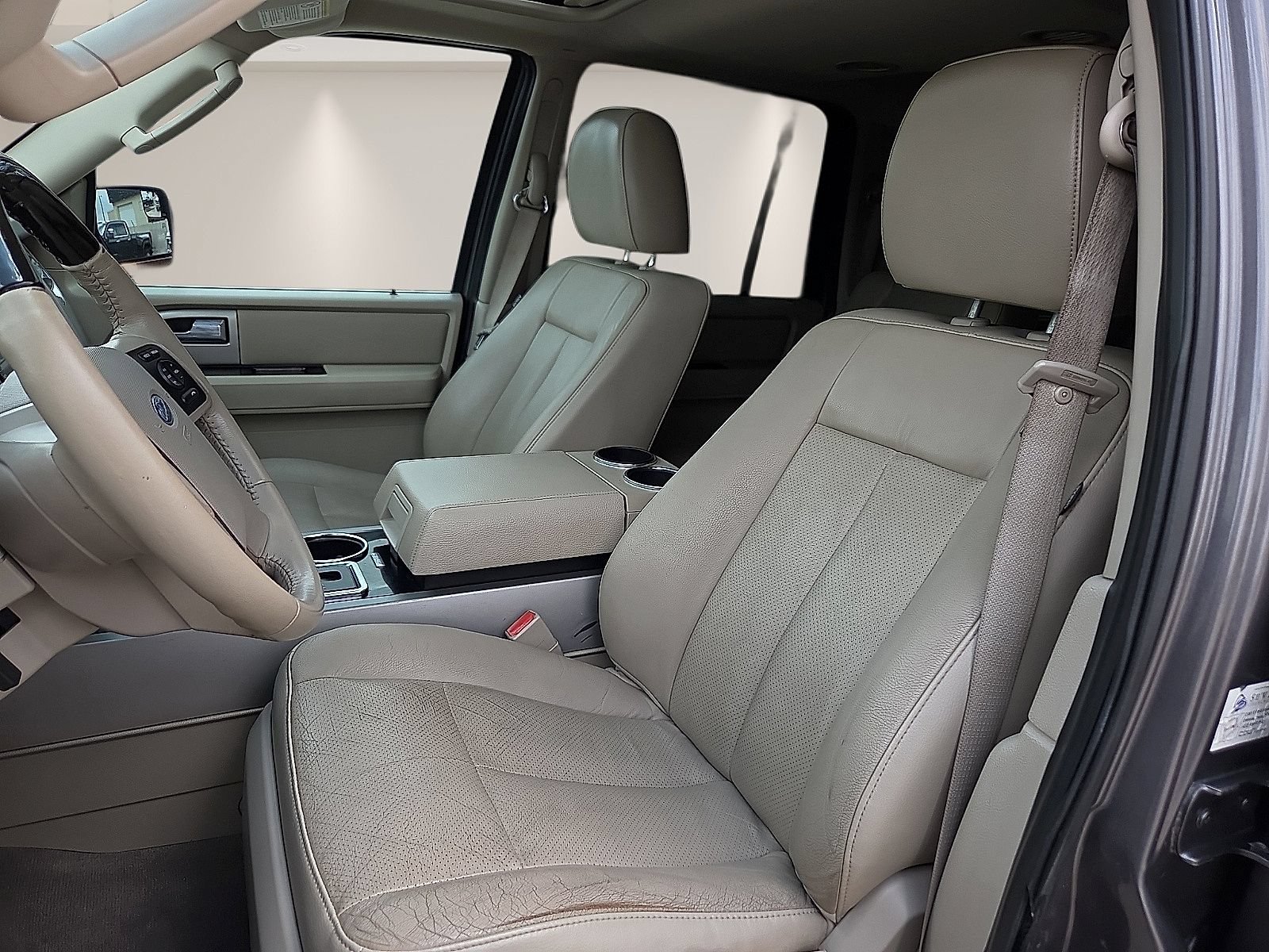 Used 2014 Ford Expedition EL Limited w/ Equipment Group 301A RWD image 16