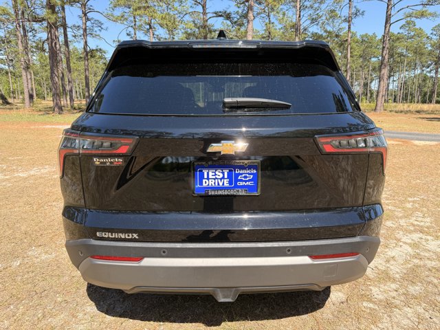 Used 2025 Chevrolet Equinox LT image 4