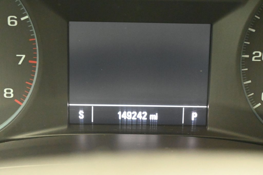 Used 2018 Chevrolet Malibu LT FWD image 17