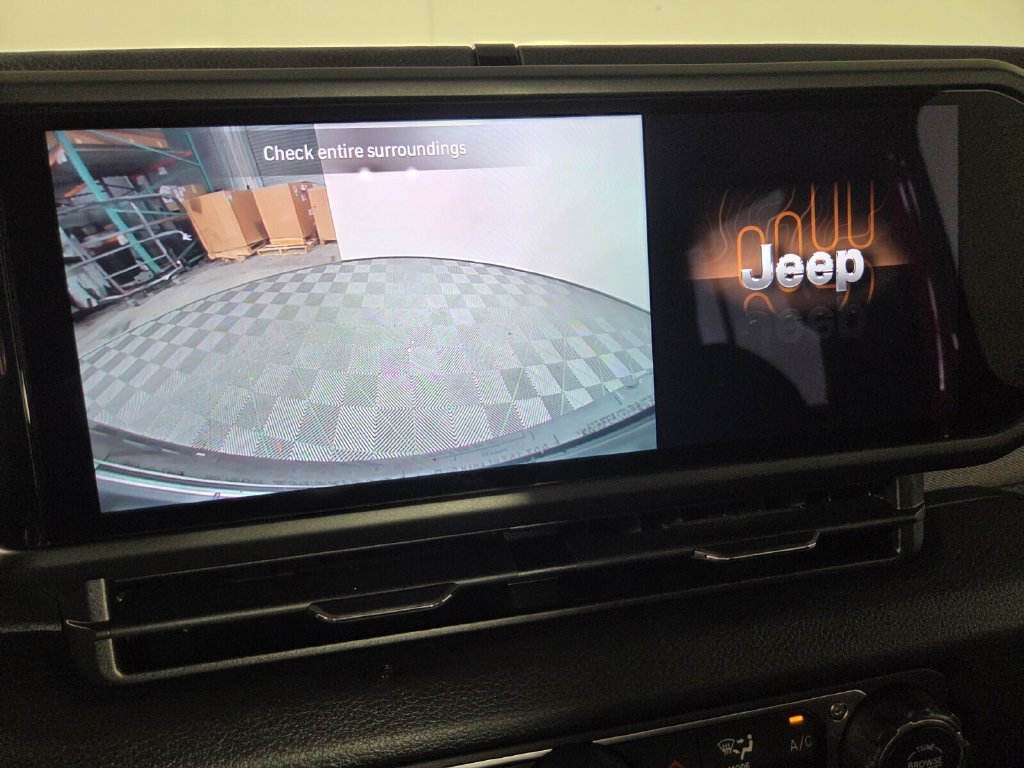 Used 2025 Jeep Wrangler Unlimited Sport AWD/4WD image 46