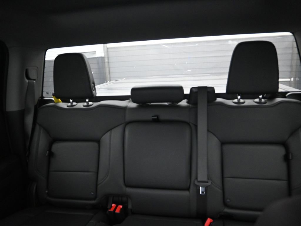 Used 2024 Chevrolet Silverado 1500 LTZ RWD image 18