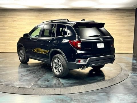 Used 2023 Honda Passport TrailSport image 12