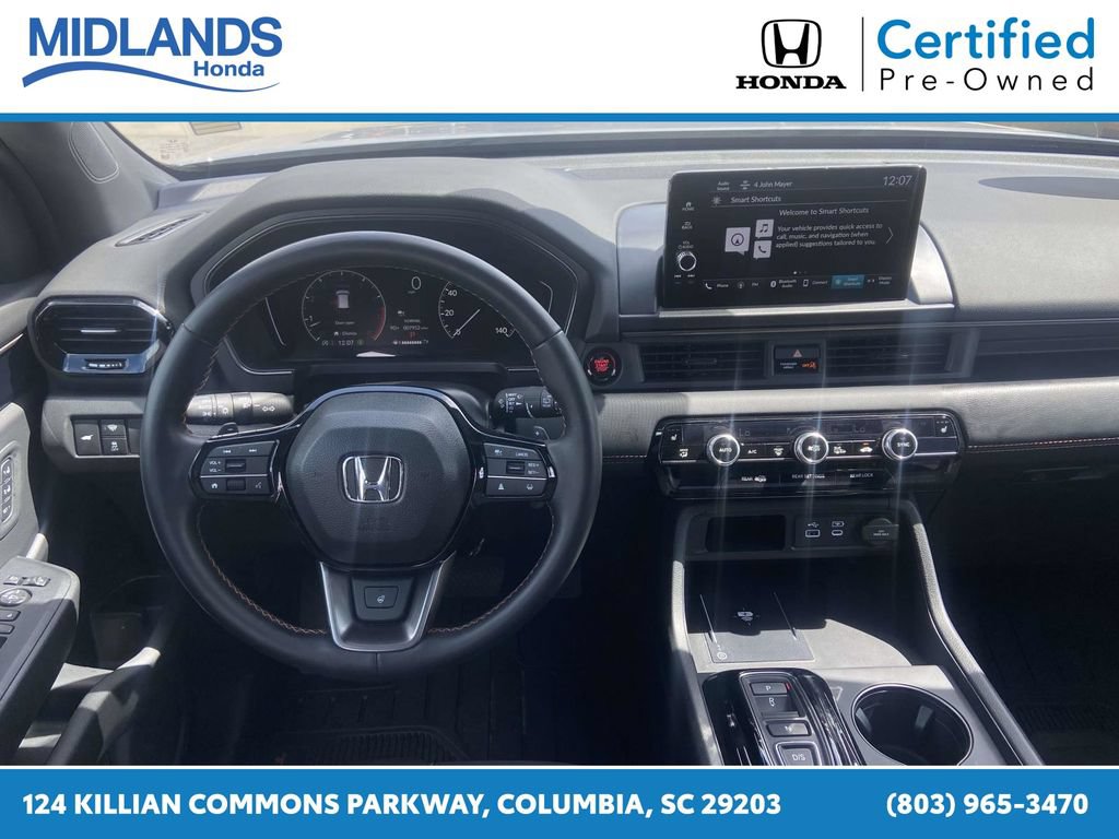Certified 2025 Honda Pilot TrailSport image 14